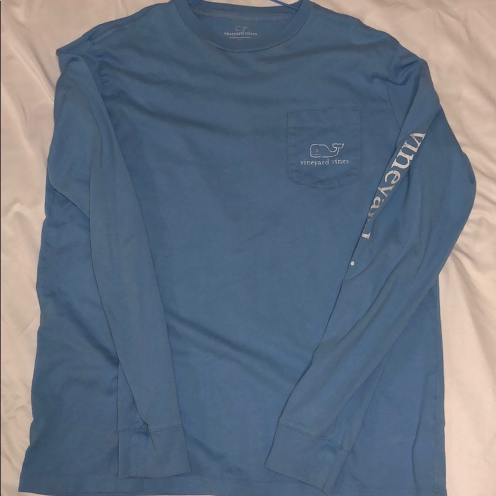 Vineyard Vines T-shirt